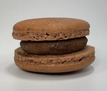 chocolate macaron